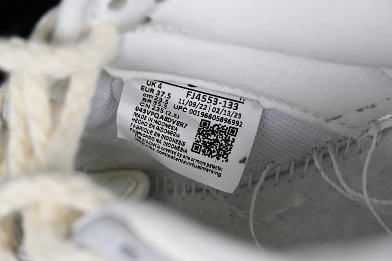 All categories Nk SB Dunk series Nk SB Dunk Low low-top sneakers J version Nk Dunk Low "Needlework" embossed gray SB low-top sports and leisure sneakers FJ4553-133